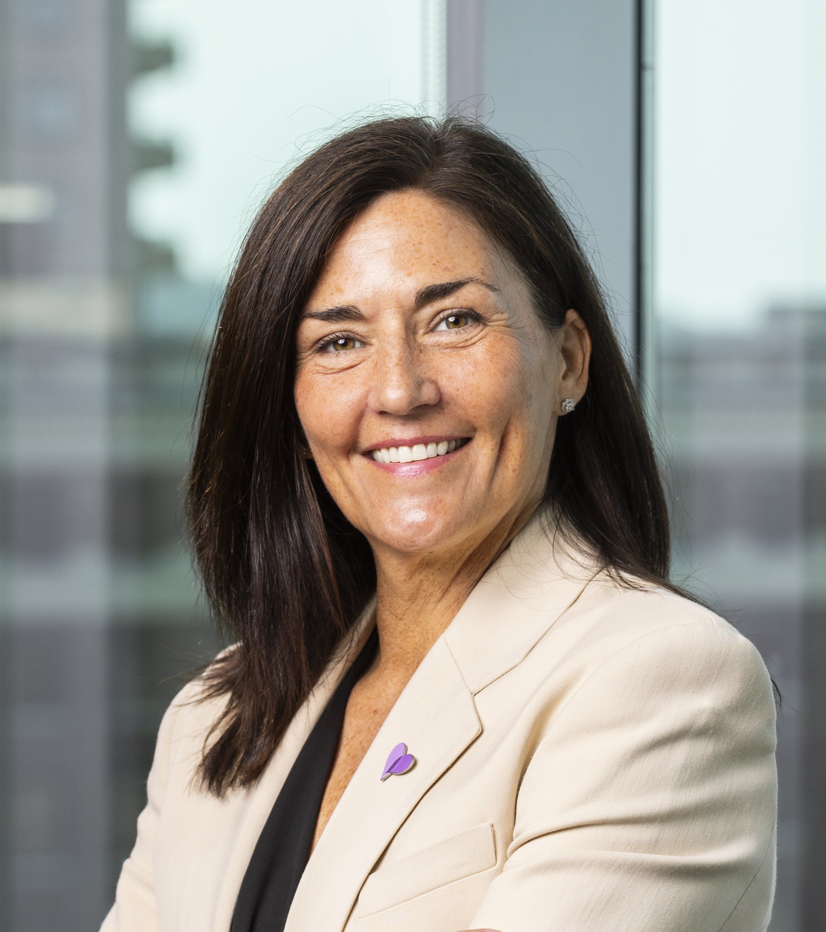 Devon Headshot CareSource